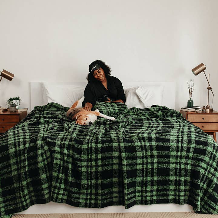 Big Blanket Co - Wholesale Bedding Blanket - Premier Plush™ Blanket68