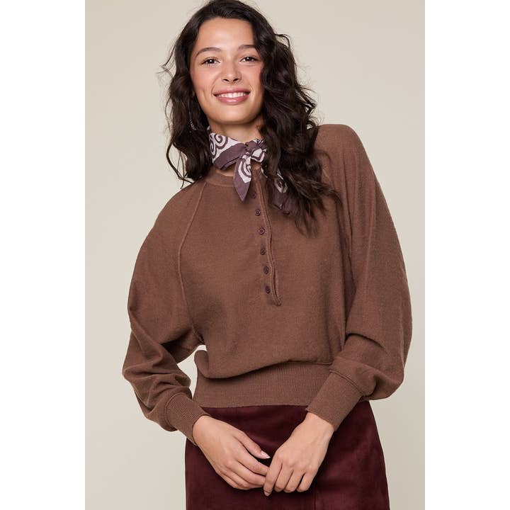 LONG SLEEVE CREW NECK KNIT SWEATER CROP TOP for wholesale by Sky to Moon
