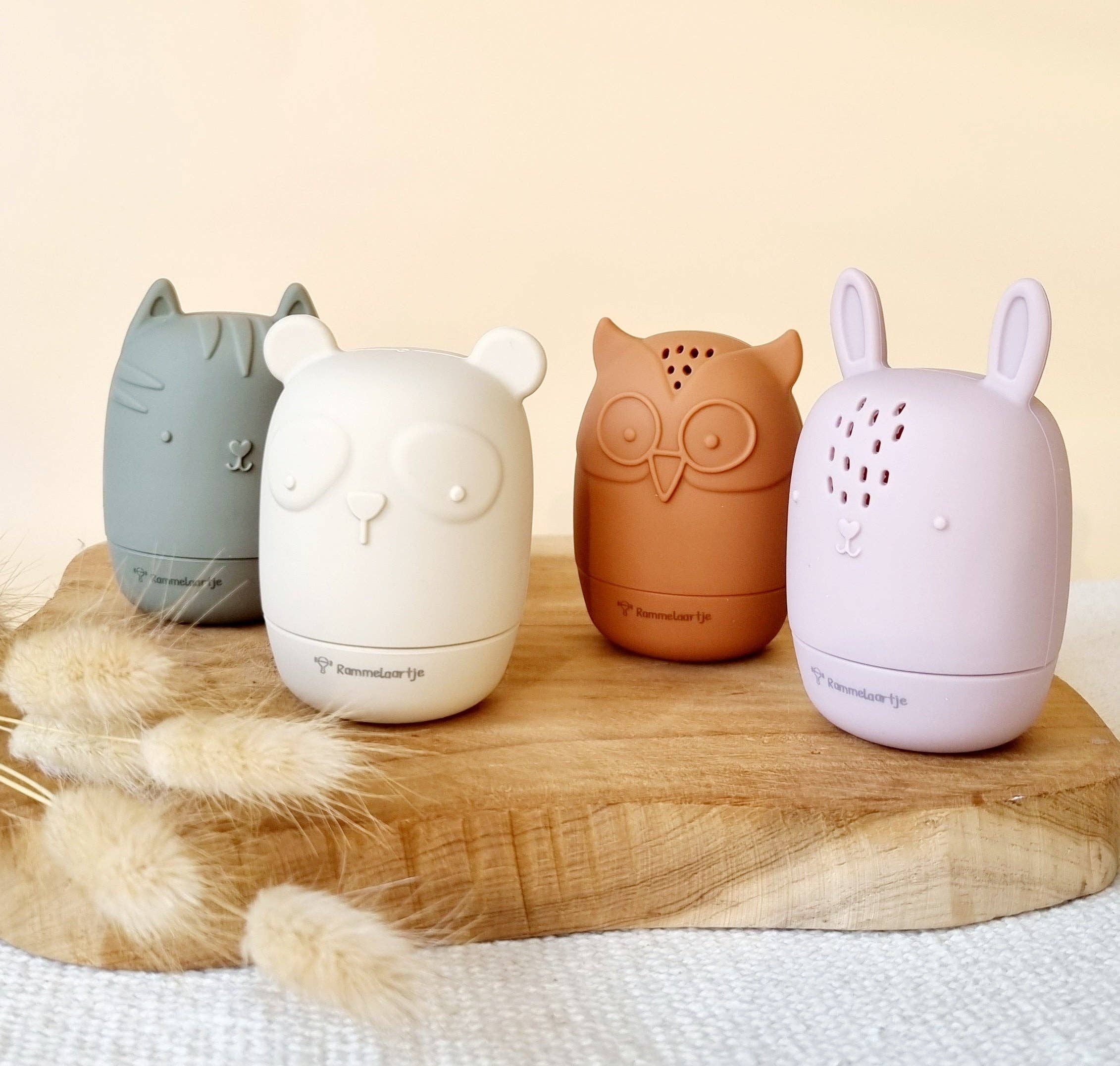 Rammelaartje - Wholesale Bath Toy - Baby - Set of 4 silicone bath toys Earth tones6