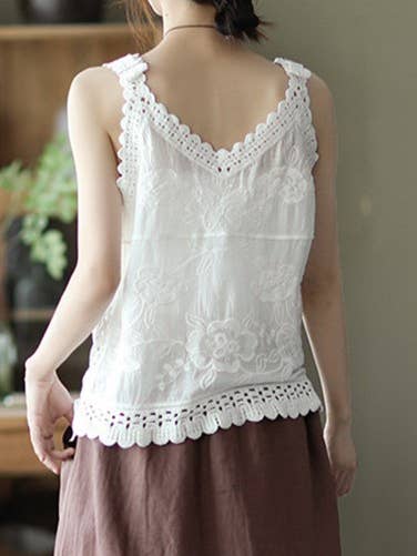 Rosa Clothing - Wholesale Tank Top - Women's - V-Neck Ethnic-Style Pattern Lace Camisole