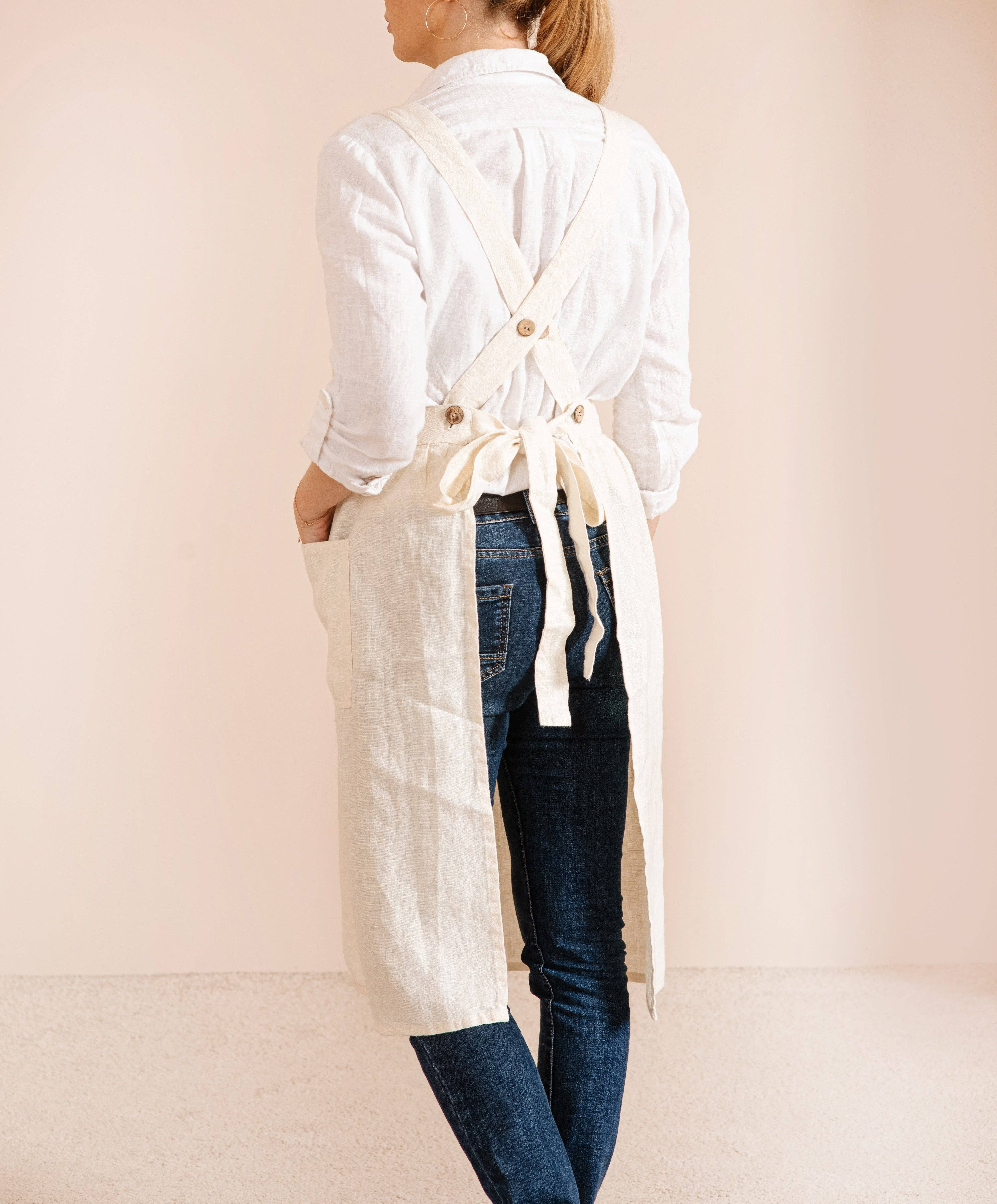 LinenQ - Wholesale Apron - Linen pinafore apron dress in various colors12