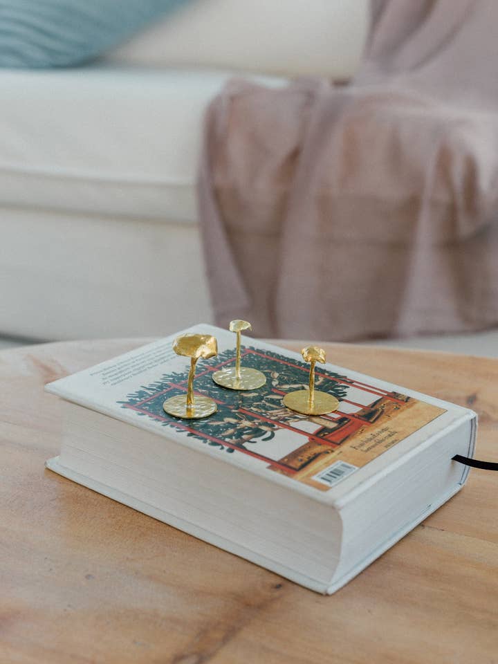 Figurine de champignon pour la vente par Câpâ