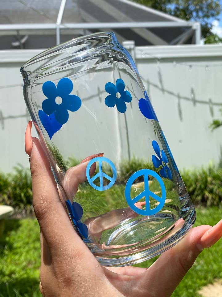 Groovy 70's Vibes Beer Can Glass for wholesale by Paulakoalaco