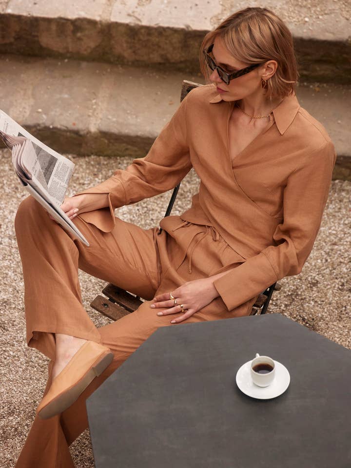 Hands of Time Linen Shirt for wholesale by Dor Raw Luxury