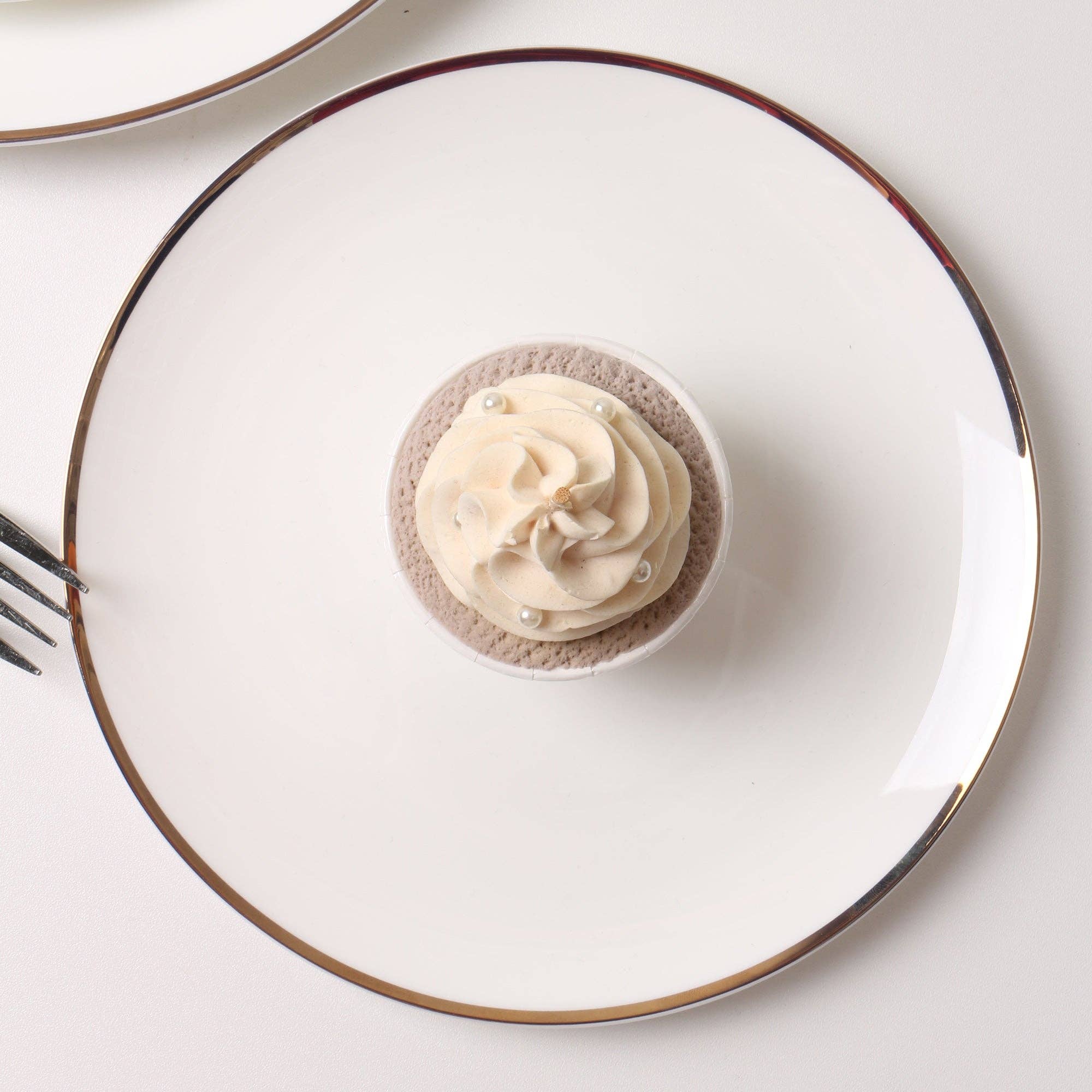 koken - Wholesale Dinnerware Set - KOKEN - 16 Pc Dinnerware sets for 4 - Porcelain dinnerware set - Plates and bowls sets - Dishes Set for 4 – Microwave safe plates and bowls sets - kitchen sets for home - White plates And Golden Rim4