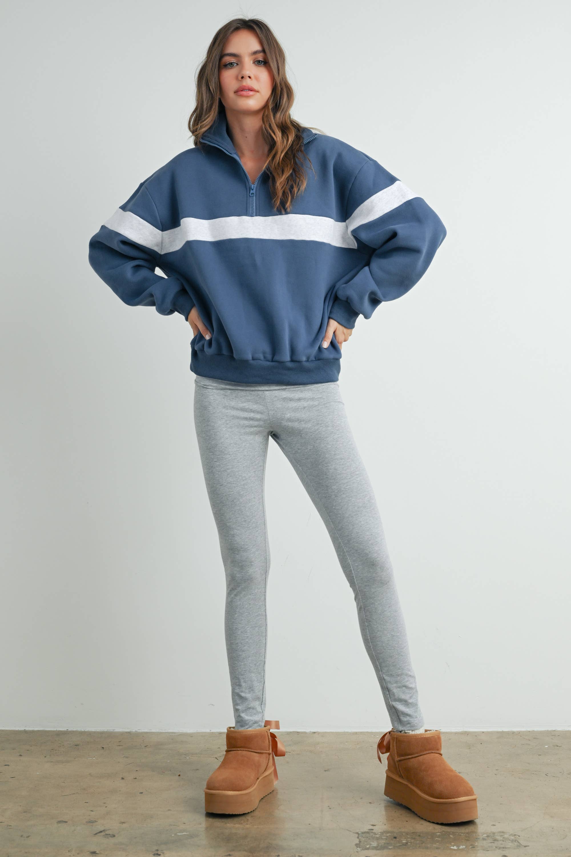 BUTTERMELON - Wholesale Sweatshirt - Women's - Two-Toned Half Zip Collar Sweatshirt - BMT753547
