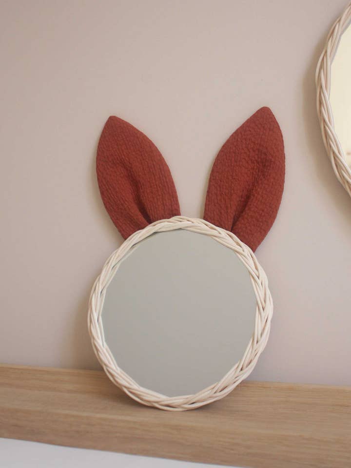 miroir rotin Lapin pour la vente par ateliersolelh