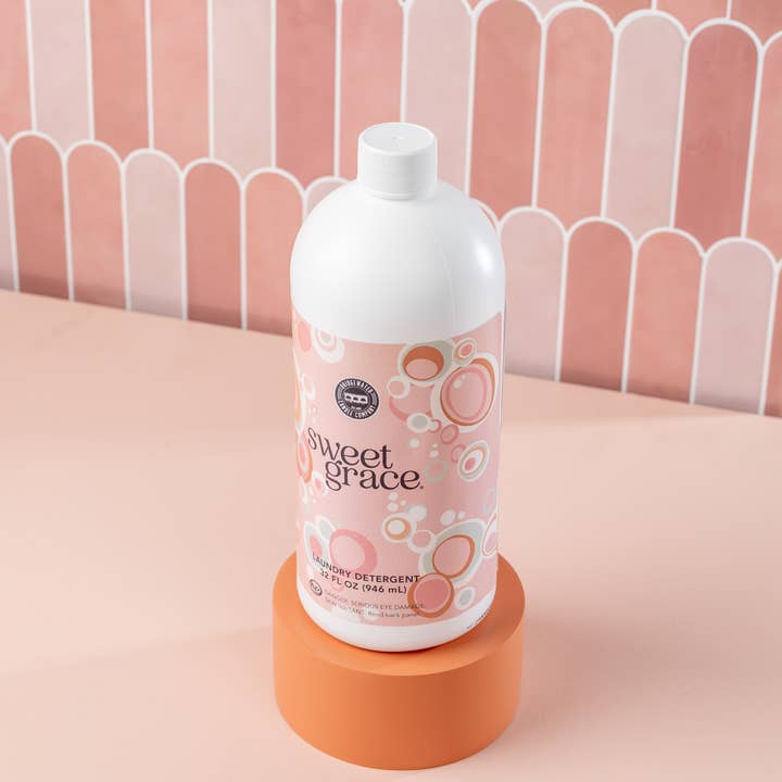 Bridgewater Candle Company - Wholesale Liquid Laundry Detergent - Sweet Grace 32oz Laundry Detergent10