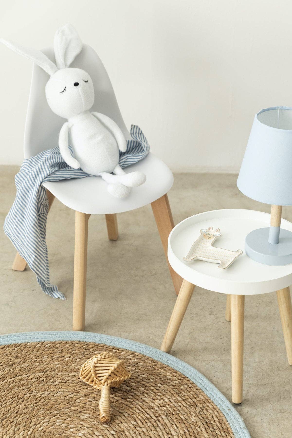 Bruna - Venta al por mayor Sillas - Niños - Silla Valentina Blanca · Deco ·0