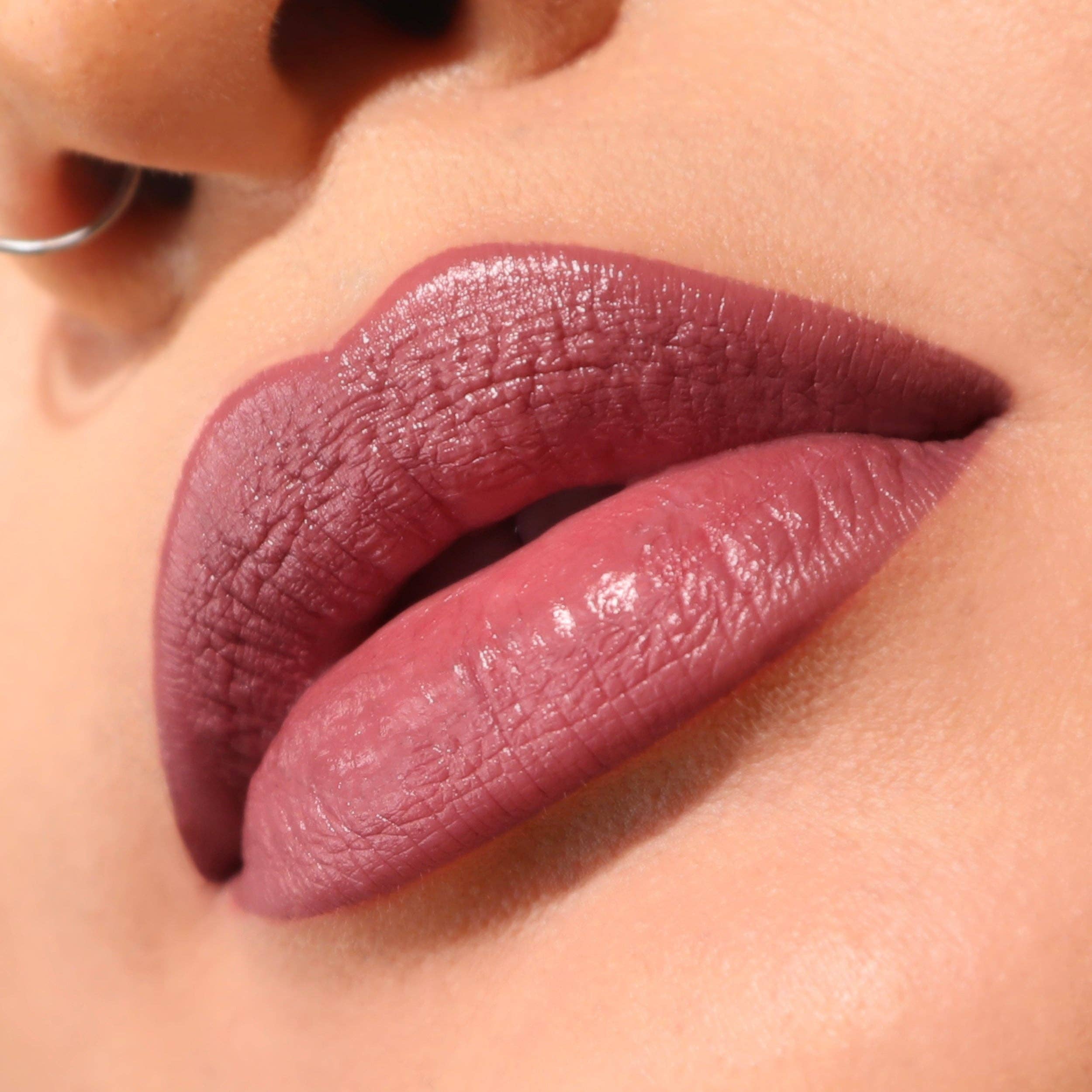 Moira Cosmetics - Wholesale Lipstick - Lip Goddess Lipstick (012, Dreamsgirl)1