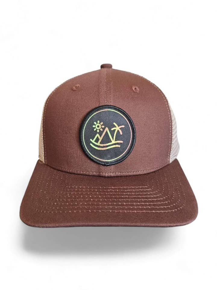 Gorra snapback Palmera del Desierto | Gorra trucker de aventura para hombre para venta al por mayor de Moove Headwear