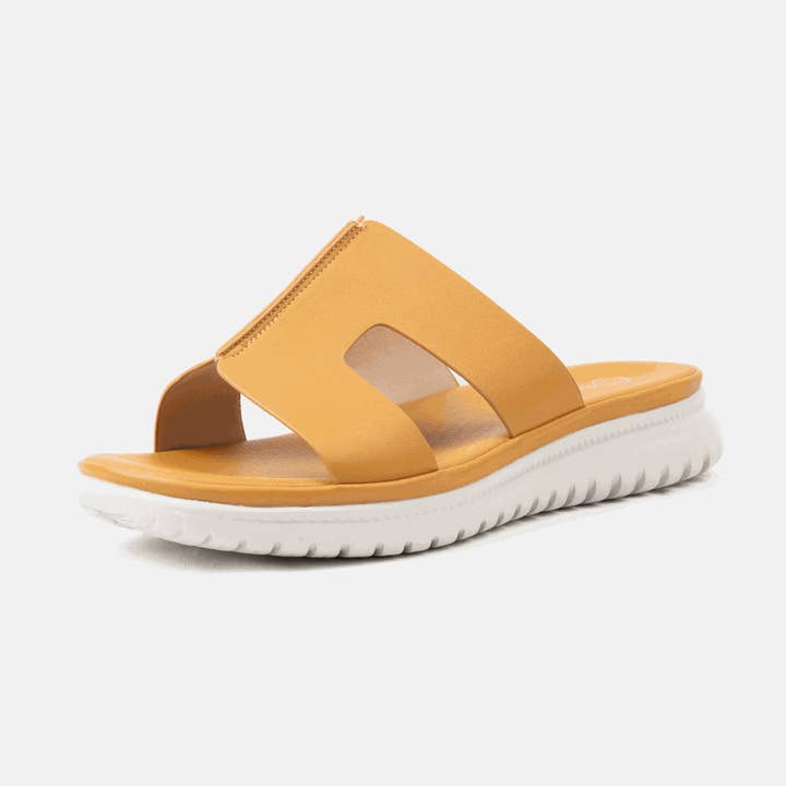 Wide adjustable foot mules H - Model Emy for wholesale by Gabylou