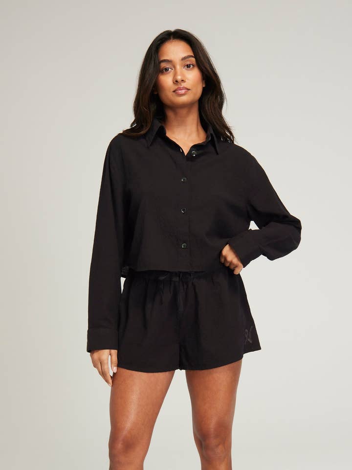 The Cropped Shirt - Black for wholesale by Nudea