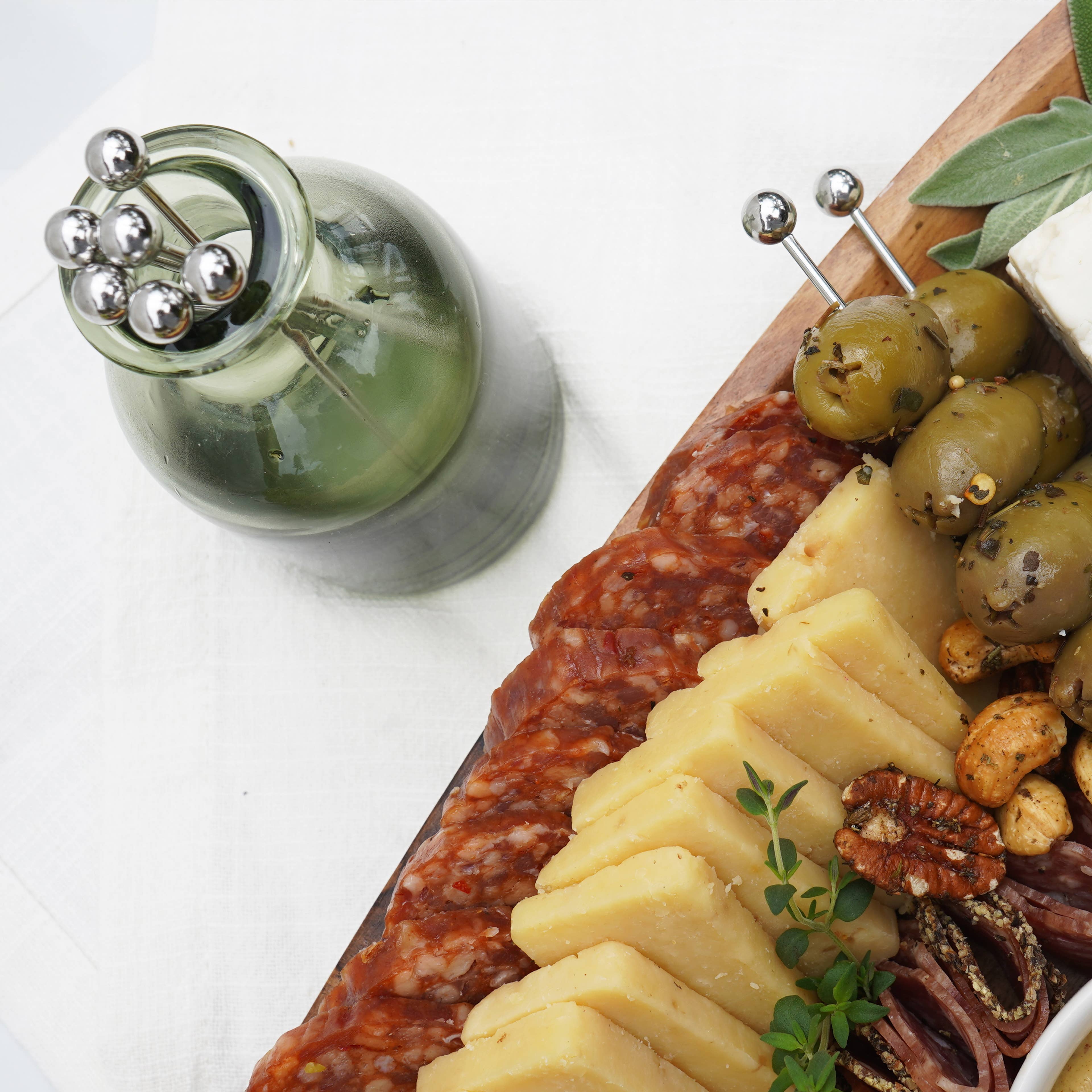 A Bar Above – wholesale Cocktail pick – Cocktail Picks for Garnishes, Stainless (12 Piece, Short)2