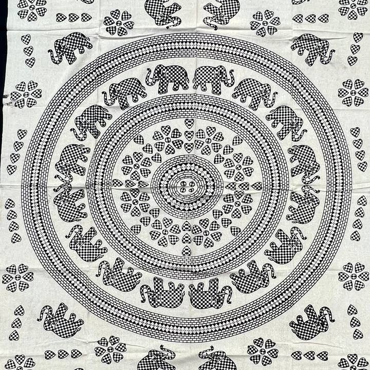 Lungta Imports - Vente Tapisserie/textile - Tapisserie Mandala Eléphant 80"X50" Blanc18