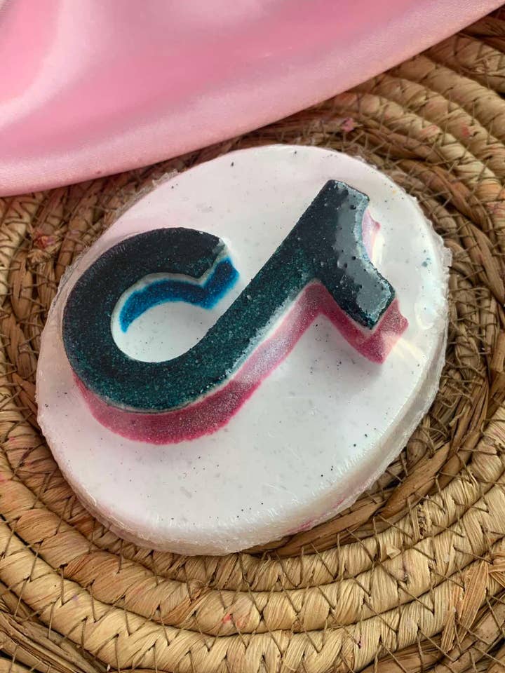 Bombe de bain Tiktok pour la vente par CREABYLONNY