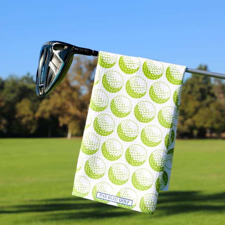 The Golf Ball: Green - Mikrofasertuch von Par Bleu Golf für den Großhandel von Par Bleu Golf