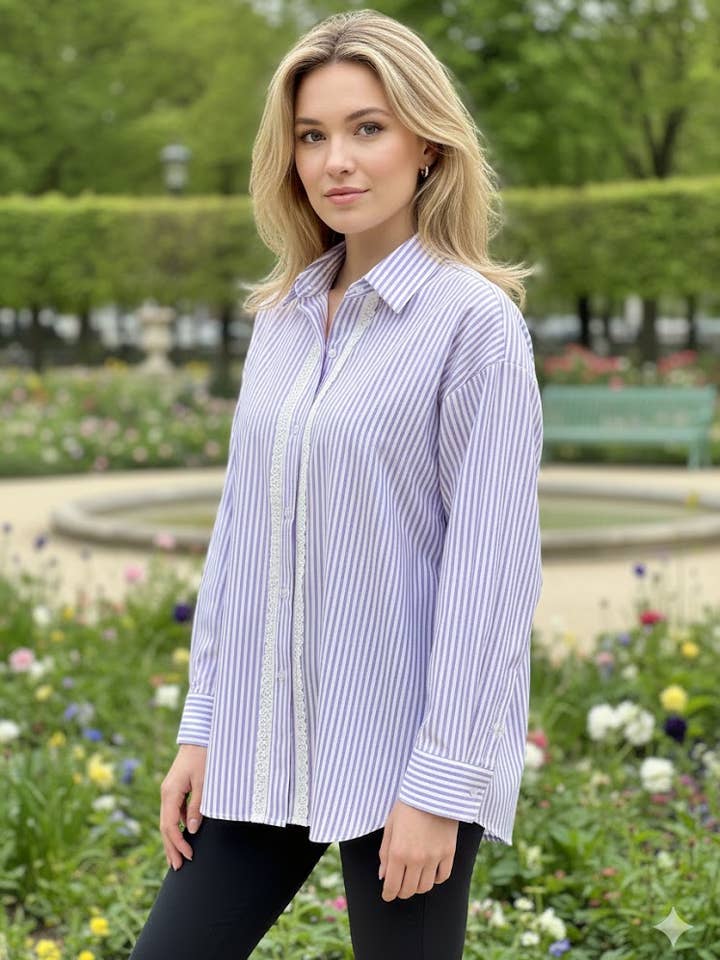 Stribet bluse med krave for engroshandel hos VICTORIA&ISAAC