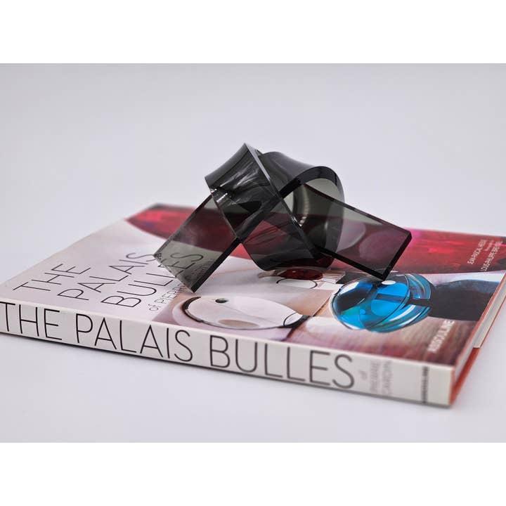 Somar Creations - Wholesale Decorative tabletop object - Acrylic Love Knot 13