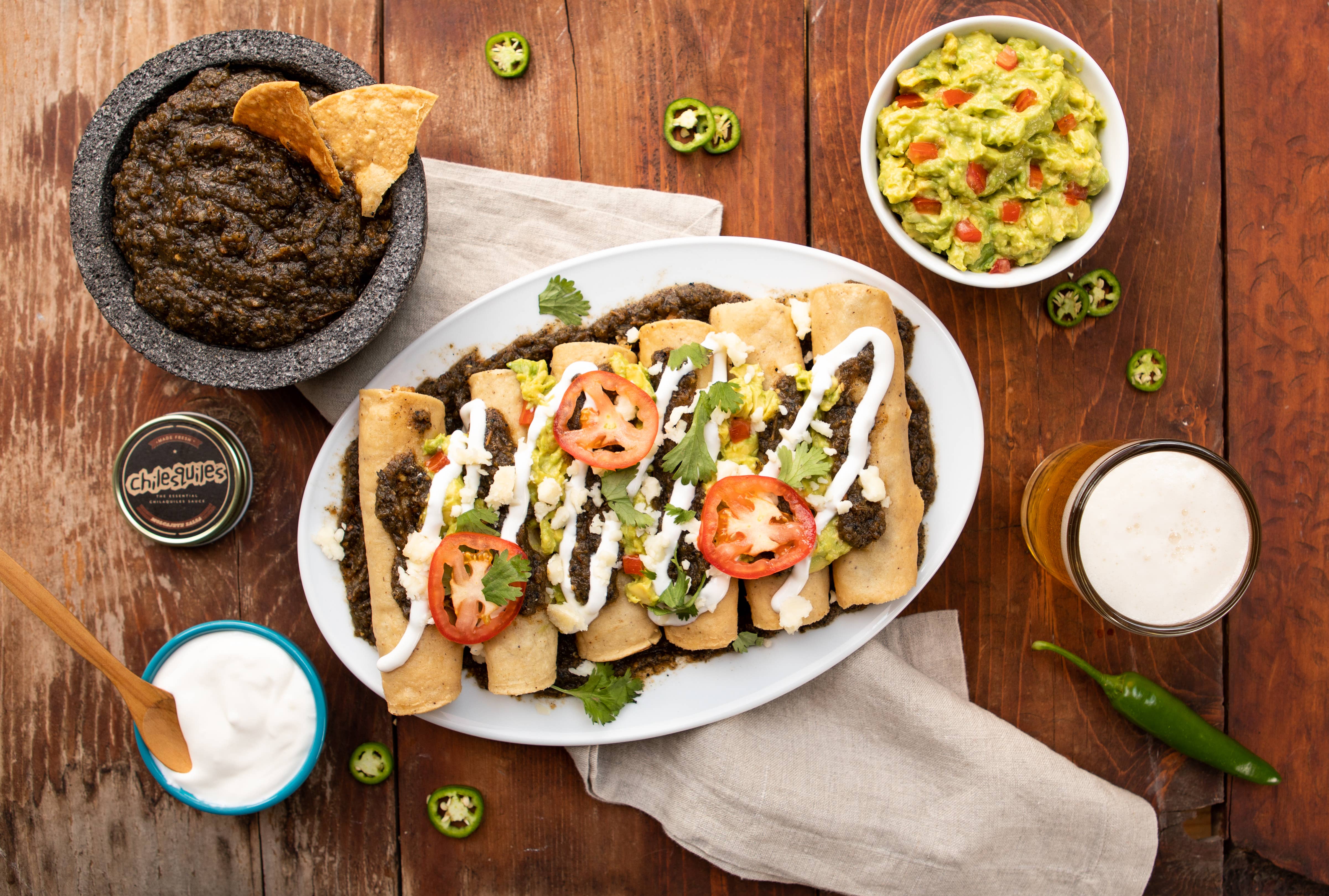 CHILESQUILES - Wholesale Salsa - MOLCAJETE SALSA1