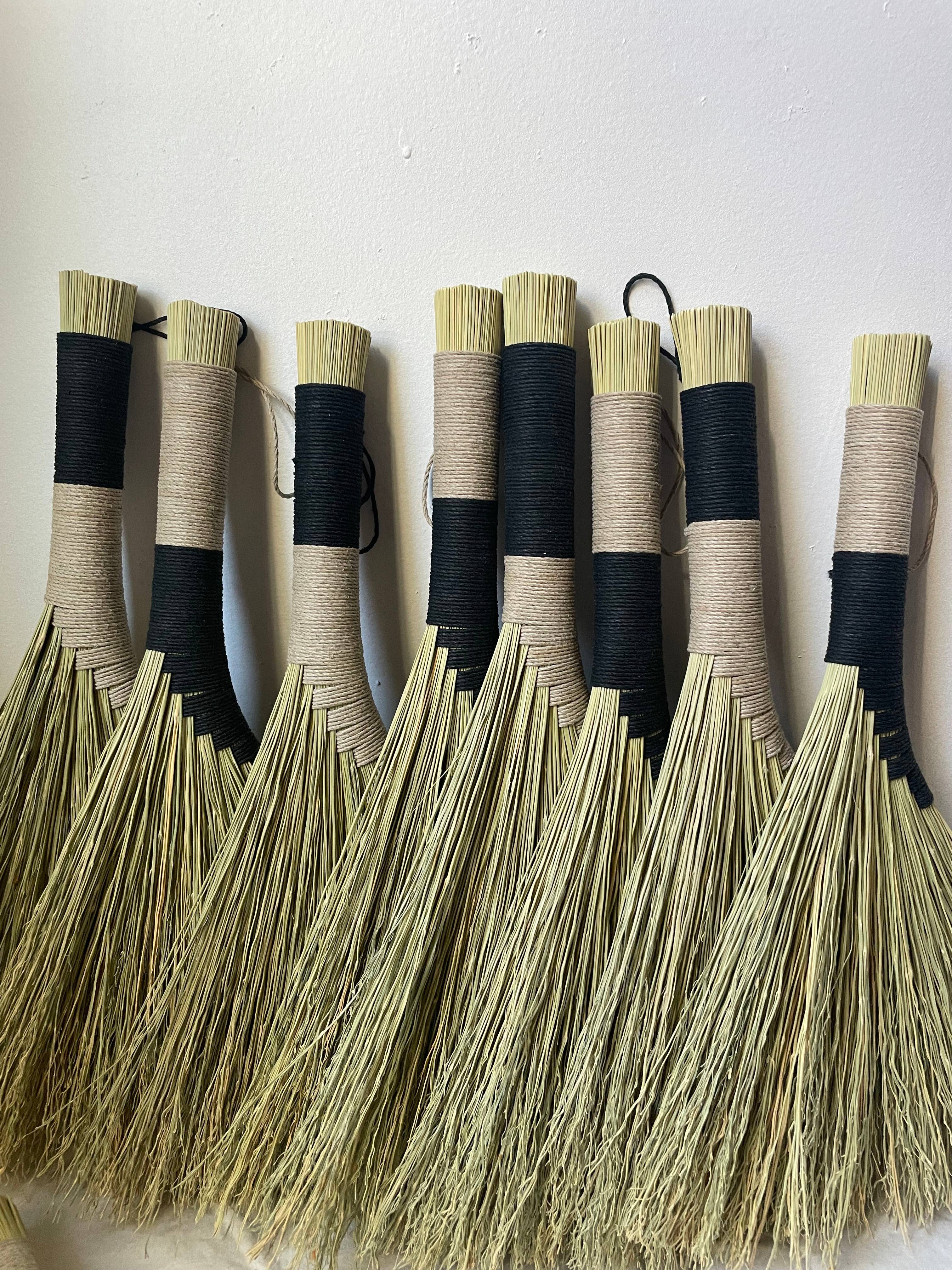 Husk Brooms - Wholesale Broom - Duo Brush2