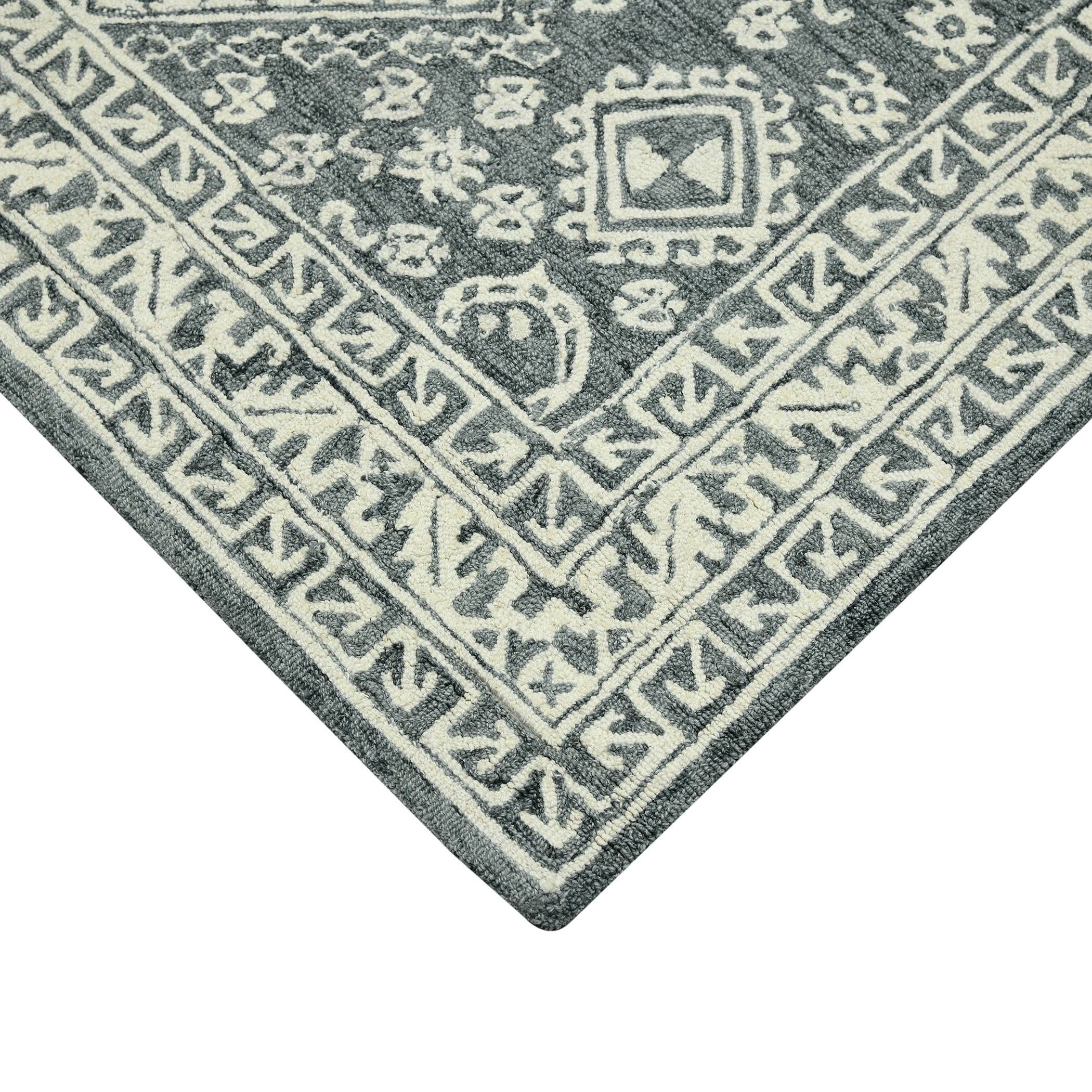HomeRoots - Wholesale Area Rug - 2' X 3' Slate Gray And Ivory Wool Oriental Hand Hooked Area Rug4