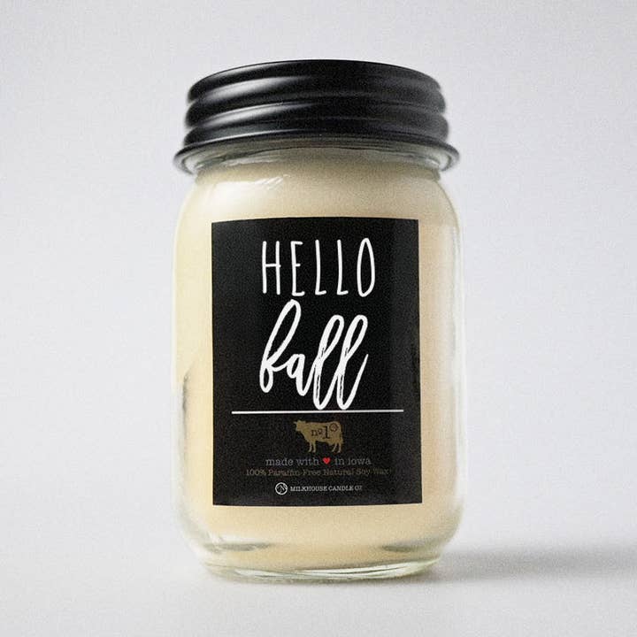 Bougie d'automne en pot Mason de 13 oz : Bonjour l'automne pour la vente par Milkhouse Candle Company