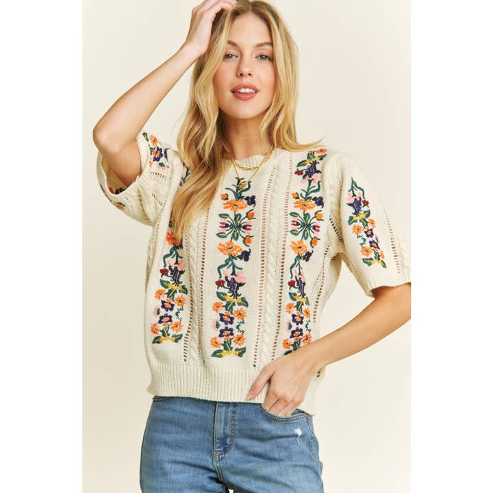 Sweet Generis - Wholesale Knit Sweater - Women's - CUTE FLORAL EMBROIDERY CASUAL PULLOVER SWEATER