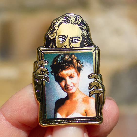 25 Years: the Twin Peaks pin for wholesale by Mink
