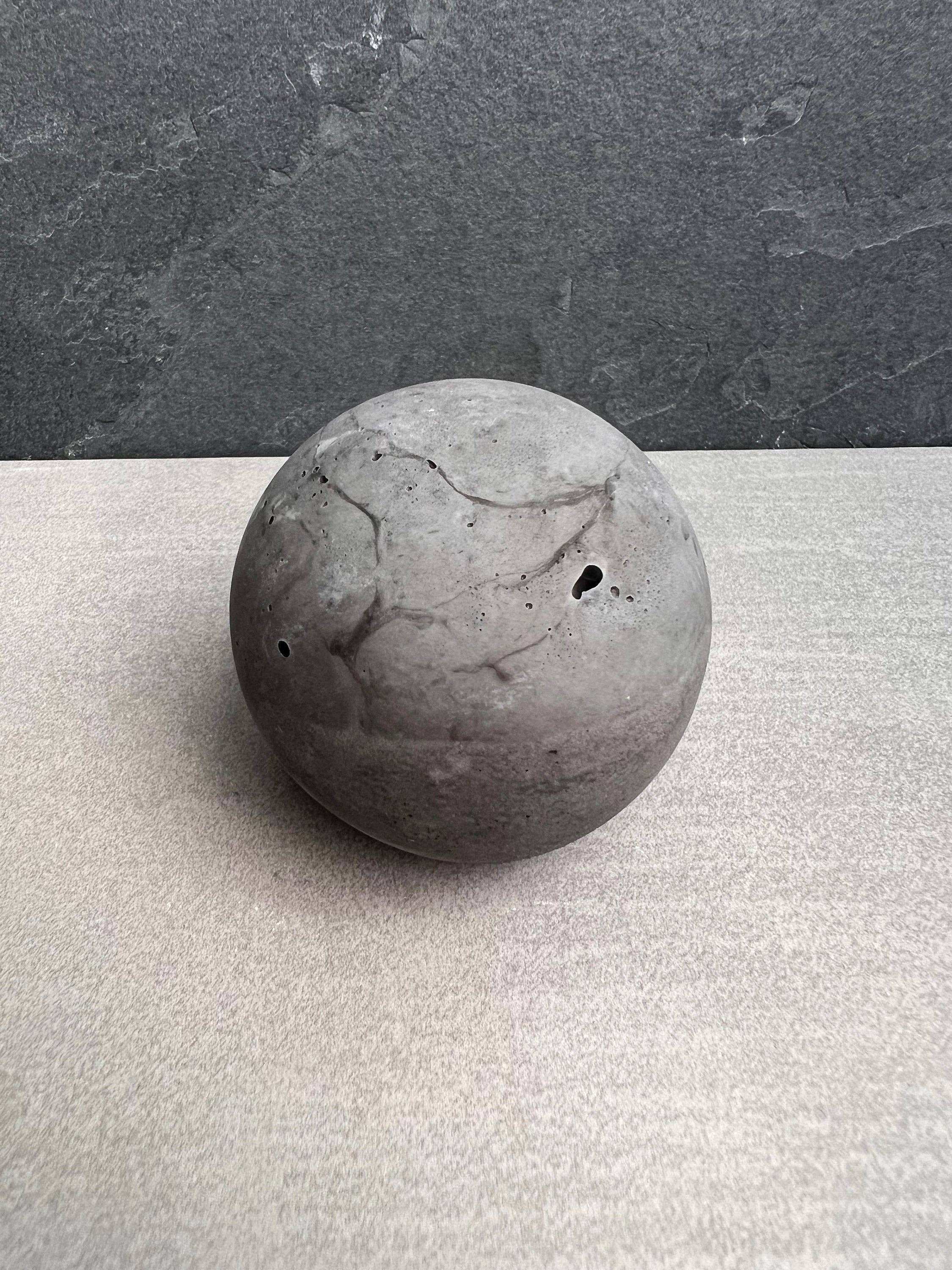 Minimal Loot Design - Wholesale Paper Weight - Concrete Paper Weight Sphere - 2.24"3