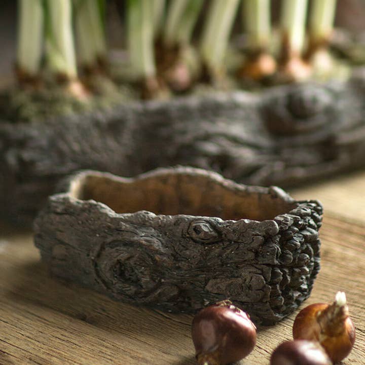 Vagabond Vintage - Wholesale Plant Pot - Cement Log Planter