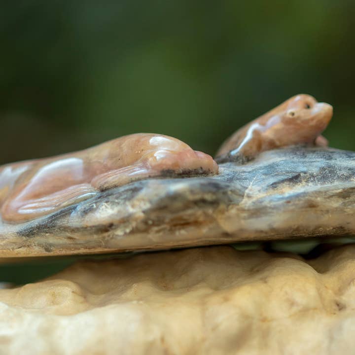 Rhodochrosit StatueHand udskårne ædelstene IX for engroshandel hos Asian Ethnic Art