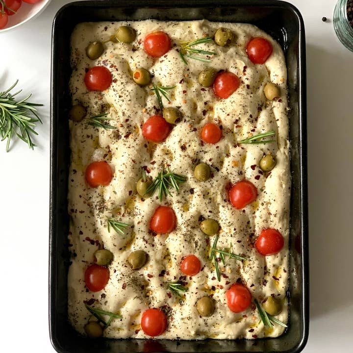 Ella Gray Gourmet - Vente Mélange pour pain - Mélange de focaccia à l'ail et au romarin3