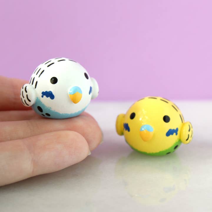 Parakeet Figurine for wholesale by Mariposa Miniatures