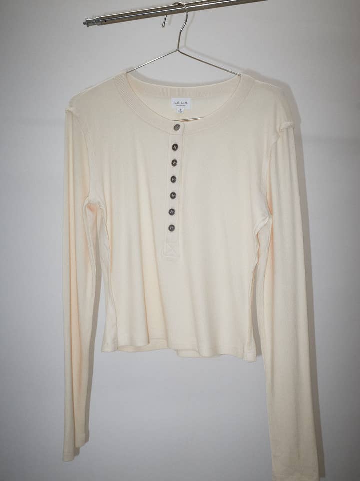 ROUND NECK LONG SLEEVE TOP for wholesale by LE LIS