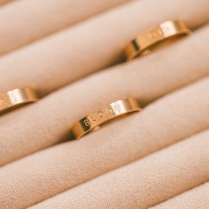 Made By Mary – wholesale Band/Stackad Ring – Amara Anpassad Ring