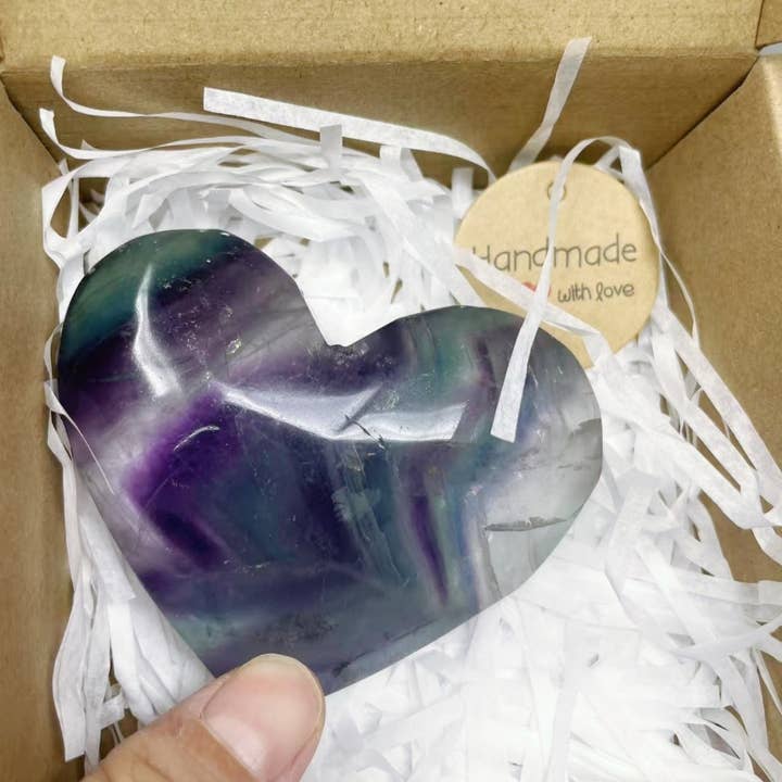 Crystal Deal· Wholesale Crystals & Gifts - Wholesale Spiritual Stone/Crystal - Purple Fluorite Heart – 2.4–3.6", 3 Sizes, Gift-Ready Pack3