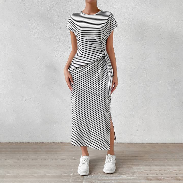 Striped slim-fit waist slimming round neck dress for wholesale by Lily Clothing