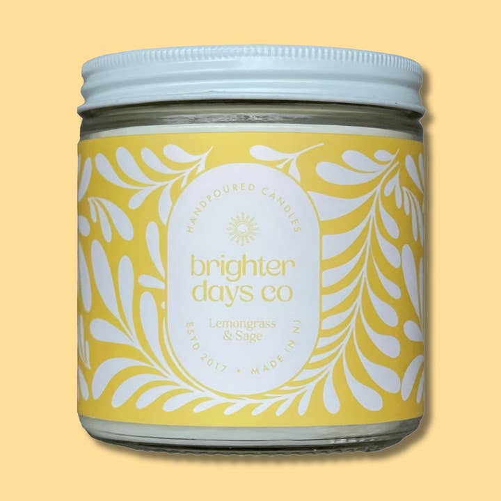 Vela de Soja “Lemongrass and Sage” em pavio de madeira por atacado de Brighter Days Co.