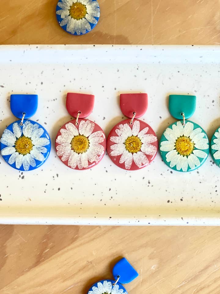 Daisy Earrings, Dried Floral Earrings, Polymer Clay Earrings for wholesale by Lace & Pine Studio
