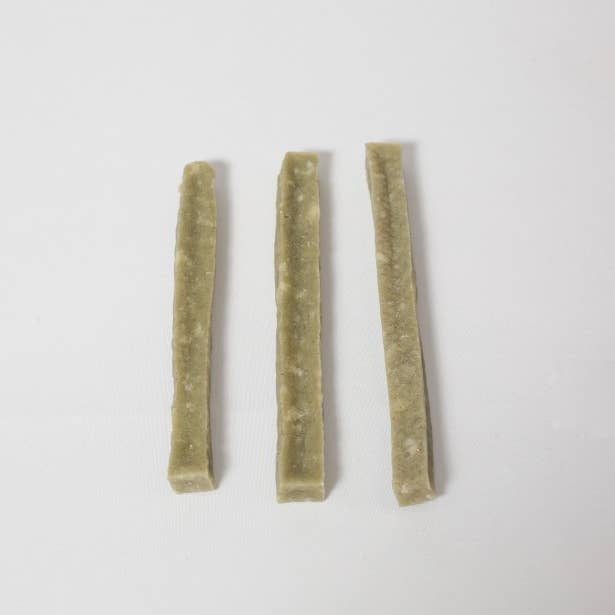 Evident - Vente Os à mâcher – chien - FILOU - Bâtonnet(s) de fromage à mâcher à la spiruline