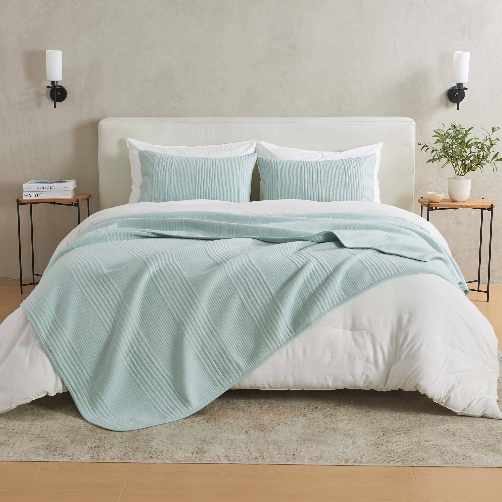 BH Collective - Wholesale Bedding Set - Quilt & Sham Set - Soft, Jersey Knit - Natalie Collection5