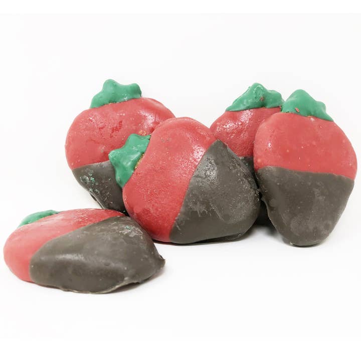 Strawberry Pet Life 5 Piece Carob Whole Wheat Oat & Yogurt Dog Biscuits for wholesale on Faire