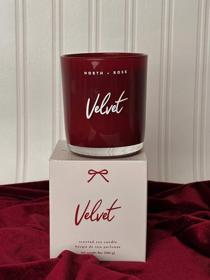 Velvet - Valentinstag Sojawachskerze - 8oz Rotes Glas für den Großhandel von North + Rose