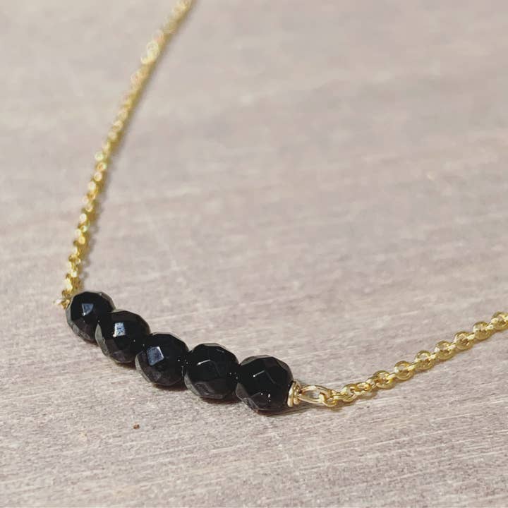 Collar de ónix delicado para venta al por mayor de Juniper and Stone
