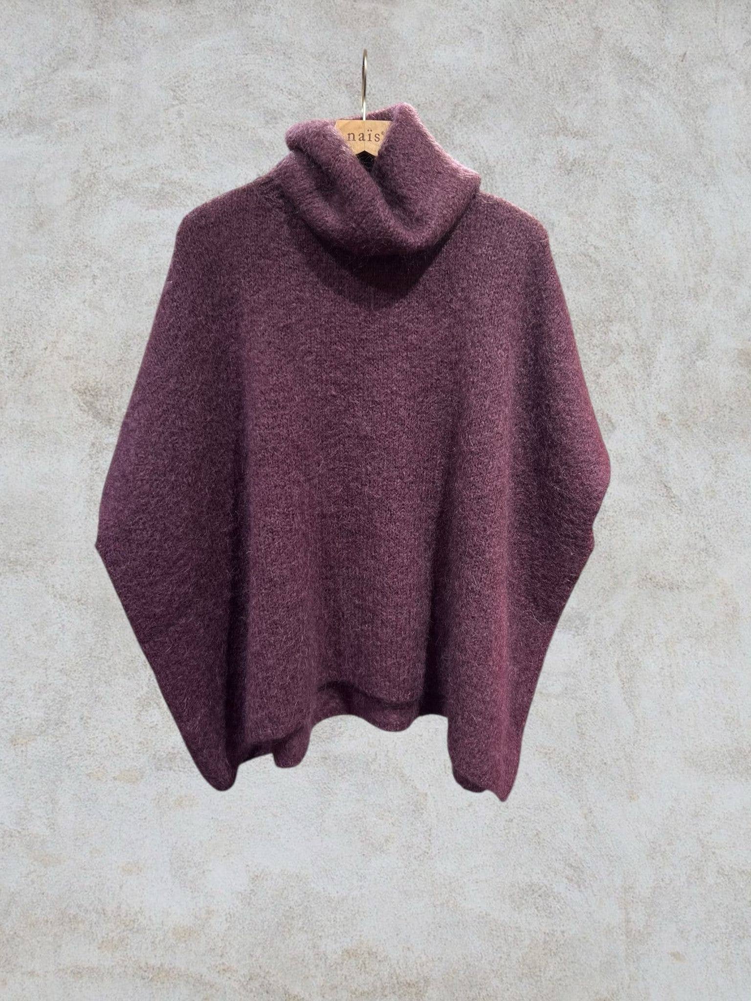 NAÏS PARIS – wholesale Poncho - Dam – Polotröja i ponchostil i mohair och ull19