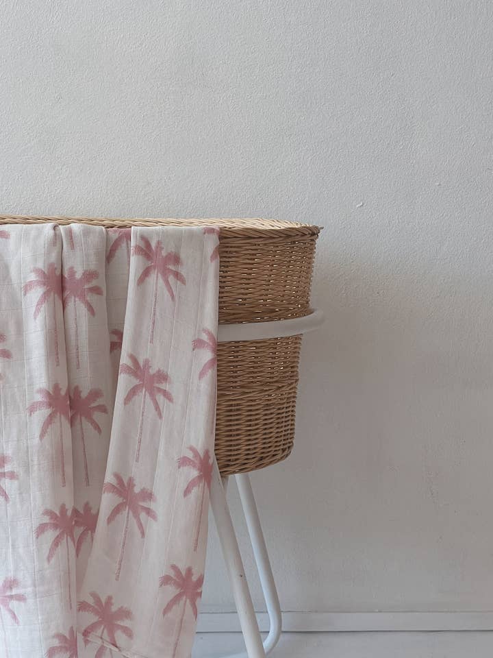 Seaka Boo - Wholesale Swaddle - Baby - WRAP ~ Bamboo/Cotton ~ Pink Palm Tree
