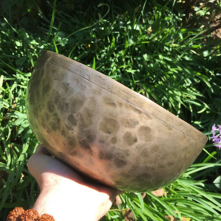 Wildheart Crystals - Wholesale Meditation Supplies - AAA Vintage Hand Hammered Tibetan Singing Bowl 9.257