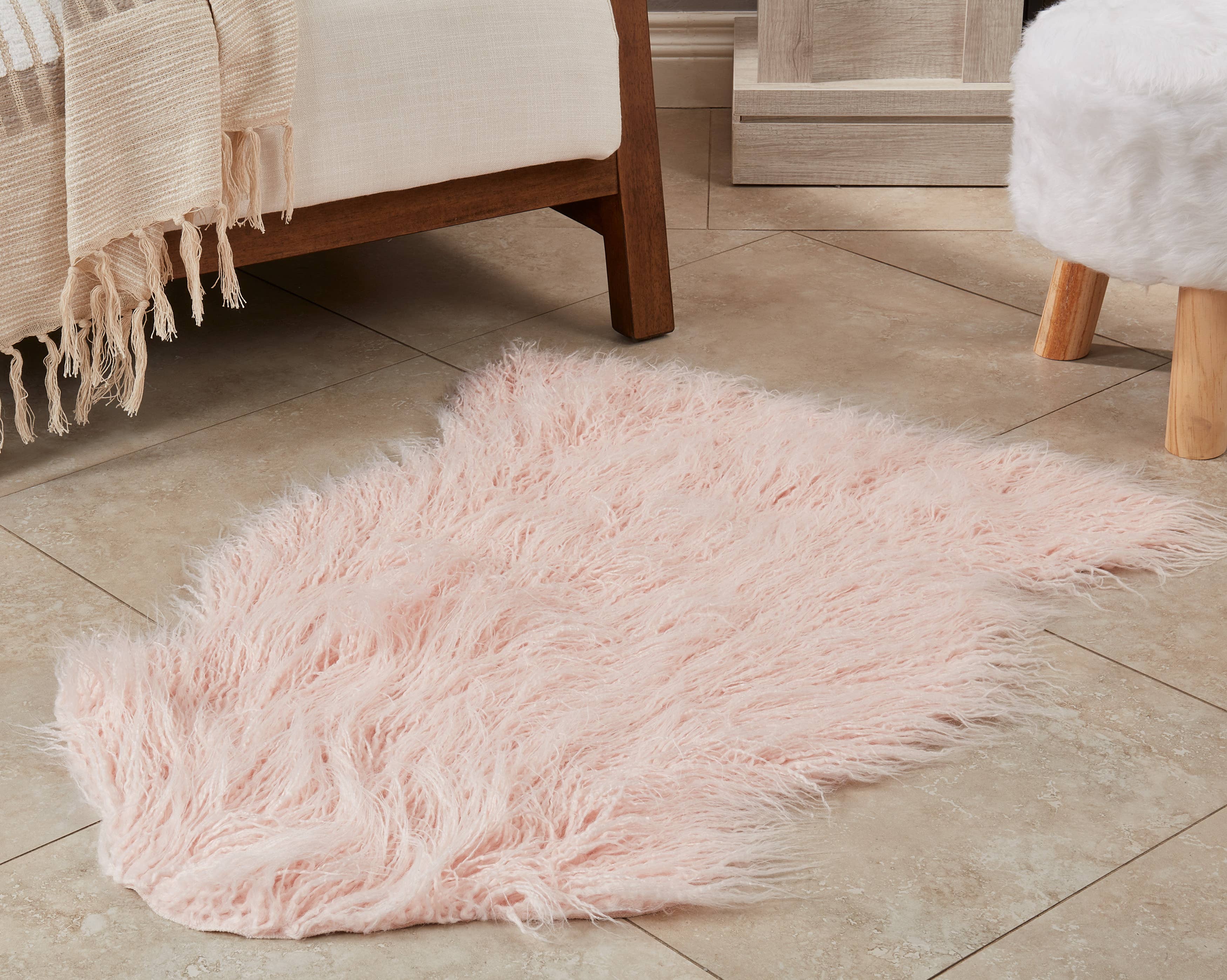 Saro Lifestyle – wholesale Matta – Faux mongolisk matta11