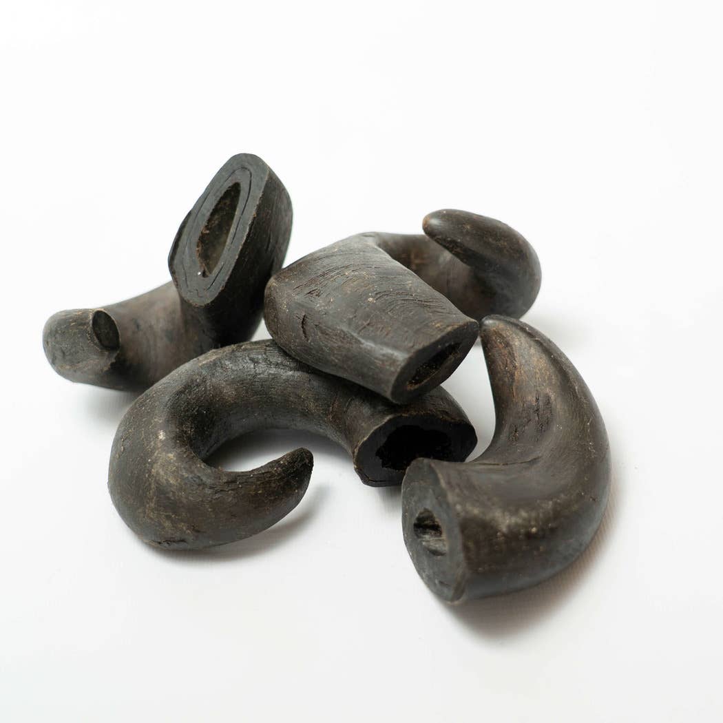 Rozie's Naturals - Wholesale Pet Treats - Dog - WATER BUFFALO HORN- 100% Natural, Dental Dog Chews & Treats6